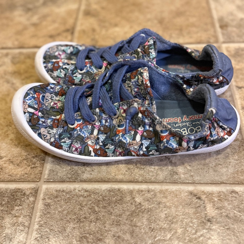BOBS from Skechers Beach Bingo Western Cowboy Cats Sneakers 114064 NVMT Size 7.5